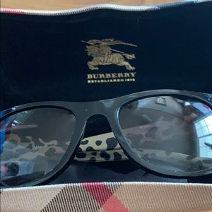 Burberry sunglasses